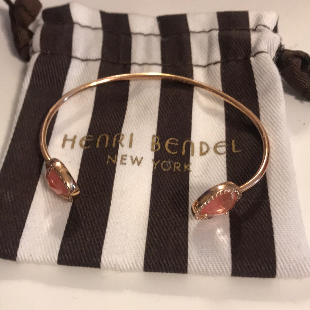 Henri bendel bracelet